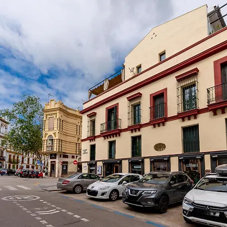 Pyle Centro Junto Catedral * סביליה